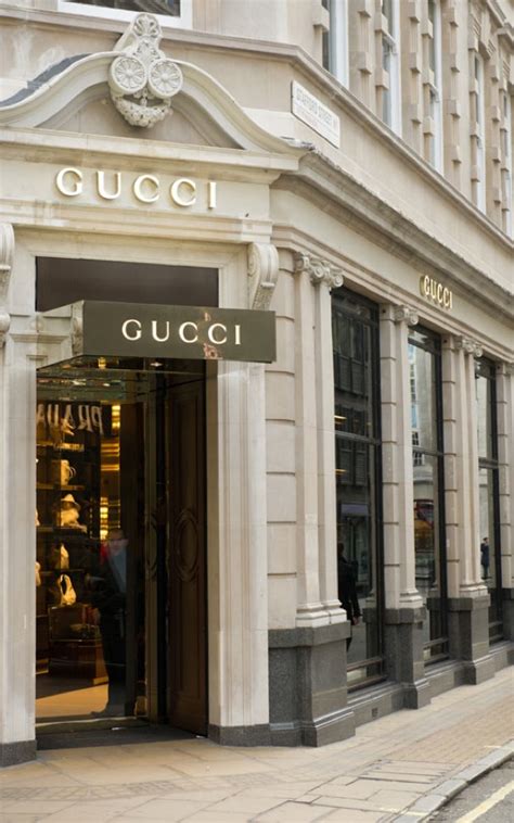 gucci retailers uk|Gucci UK site.